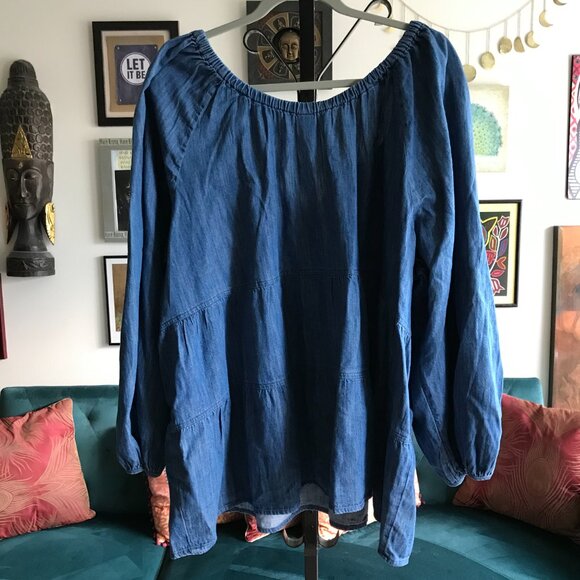 OLD NAVY size 3X Chambray Blue Denim Tiered Peasant Top Boho Bohemian NWT - Picture 3 of 5